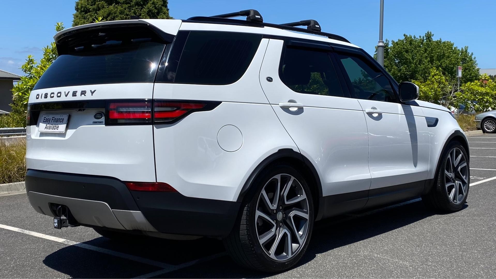 Land Rover Discovery image 4