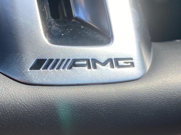 https://dvg-vehicle-assets.s3.amazonaws.com/V004679/2dhkbfuc324qudurie5f44296.jpg