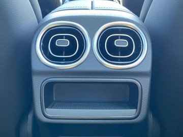 https://dvg-vehicle-assets.s3.amazonaws.com/V004679/552ykyttc82yulafb4eoxmv5b.jpg