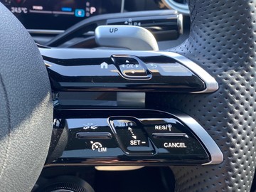 https://dvg-vehicle-assets.s3.amazonaws.com/V004679/6oc578183l9elwn0otdsmop2j.jpg