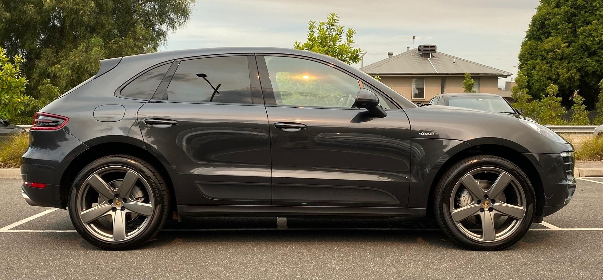 Porsche Macan image 3