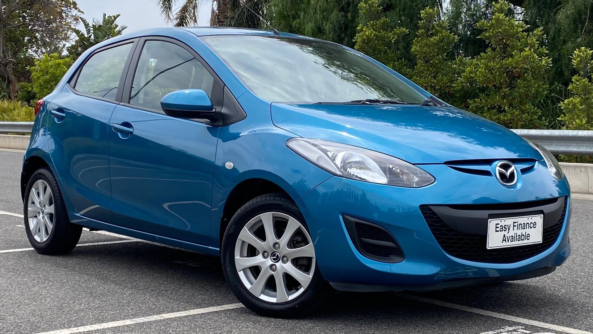 Mazda 2 image 1