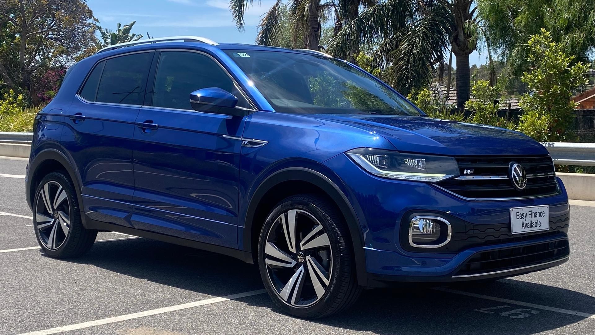 Volkswagen T-cross image 2