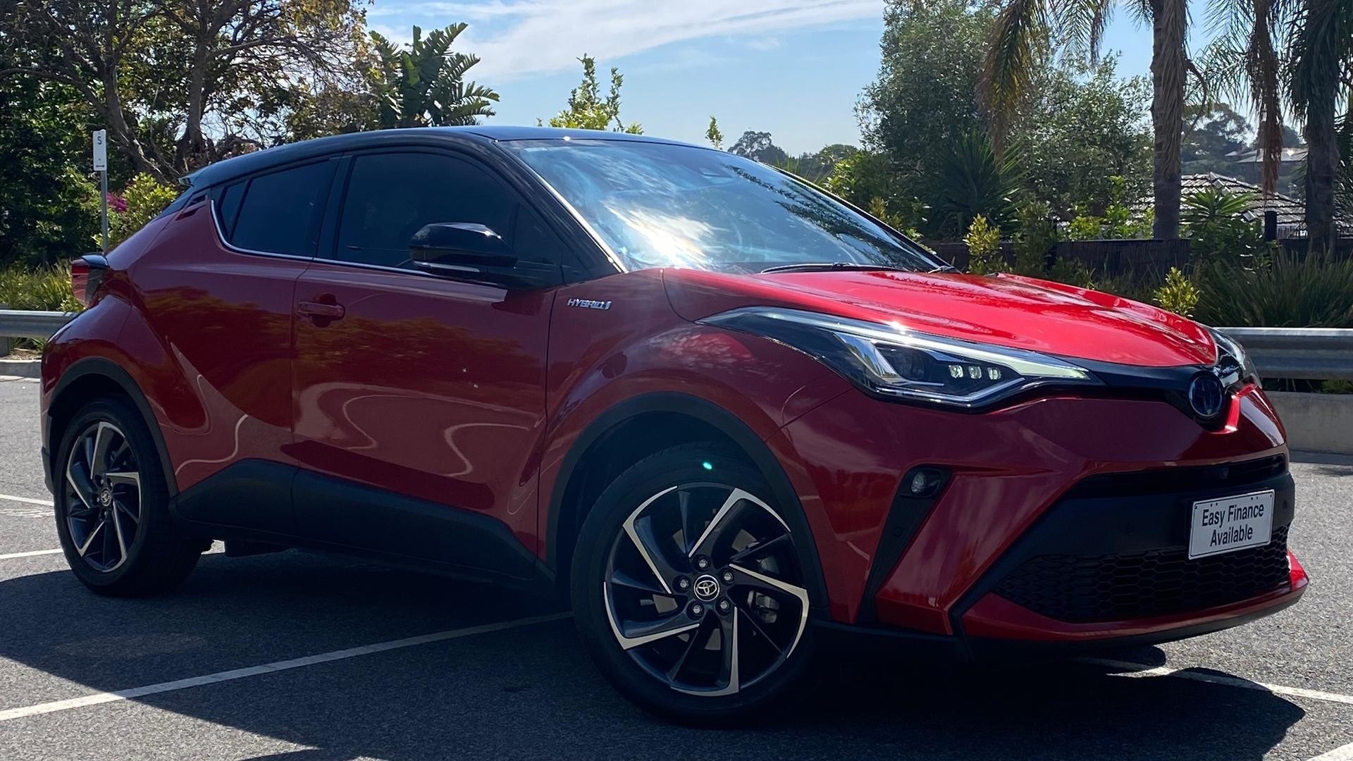 Toyota C-hr image 1