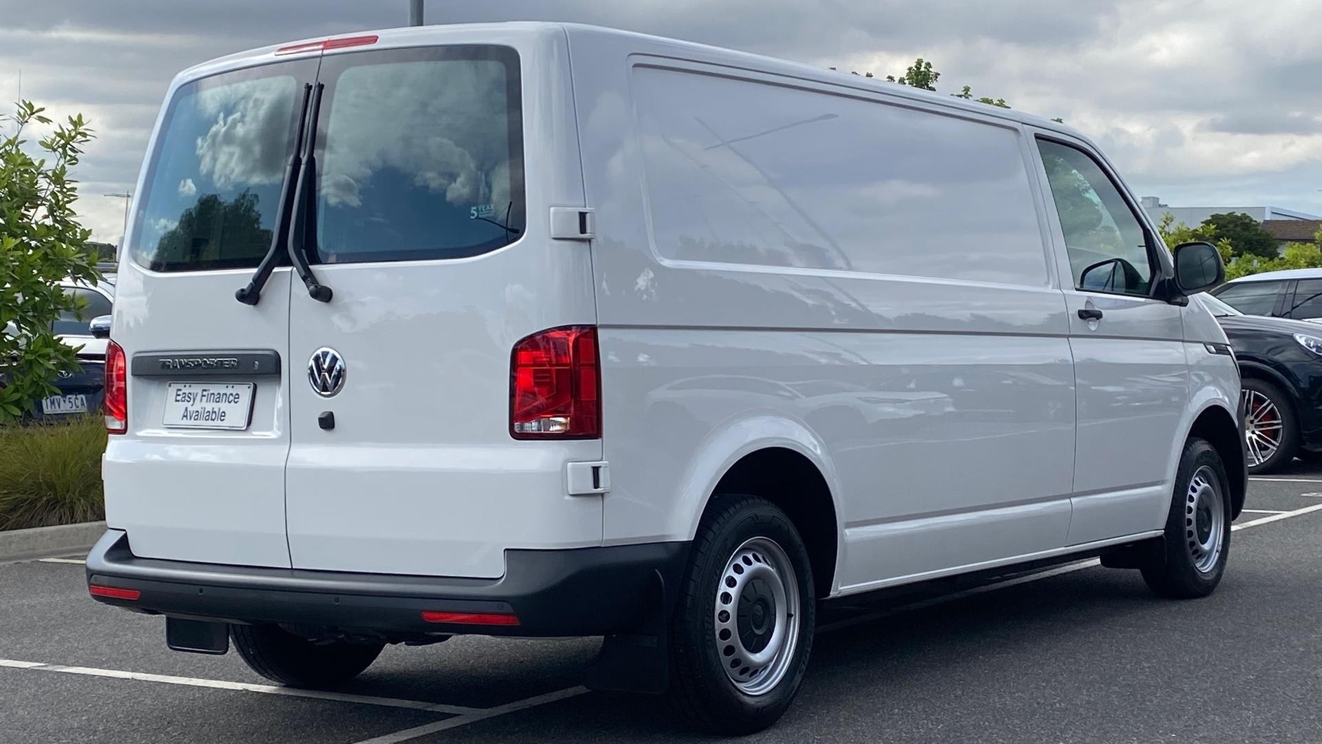 Volkswagen Transporter image 4