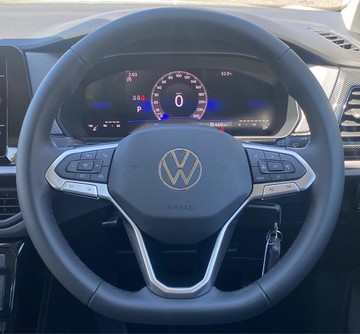 https://dvg-vehicle-assets.s3.amazonaws.com/V004704/71ynvij1xpto79pxlcd4nzhgf.jpg