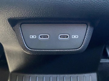 https://dvg-vehicle-assets.s3.amazonaws.com/V004704/eolzsrz4x66yv8i8wxo9mnirk.jpg