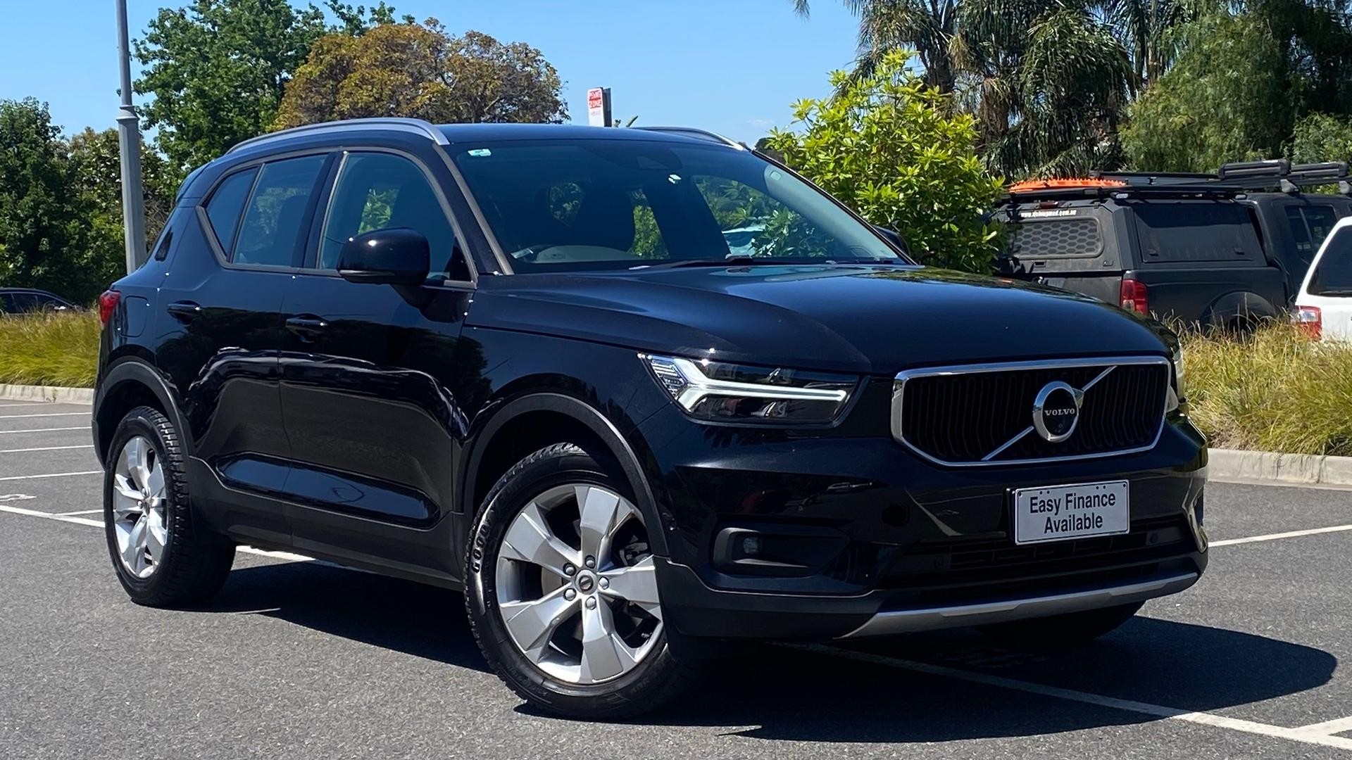 Volvo Xc40 image 1