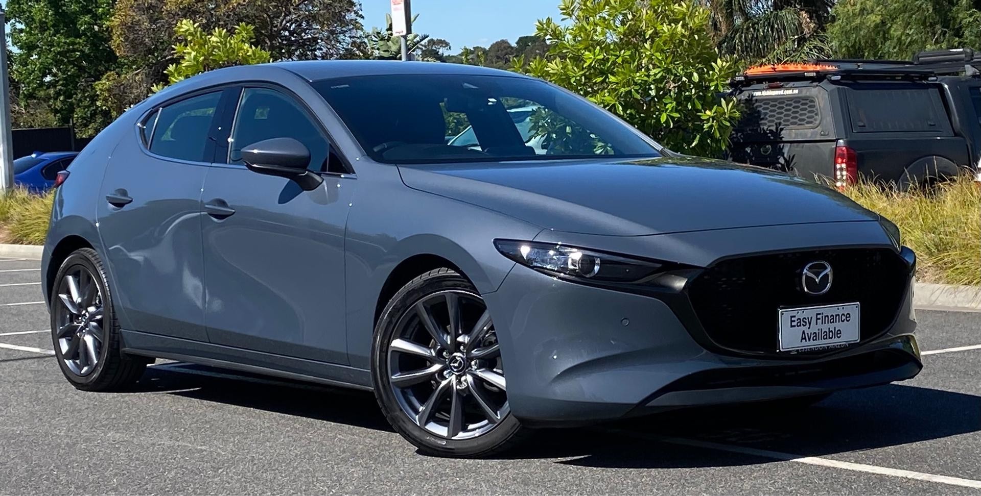 Mazda 3 image 1