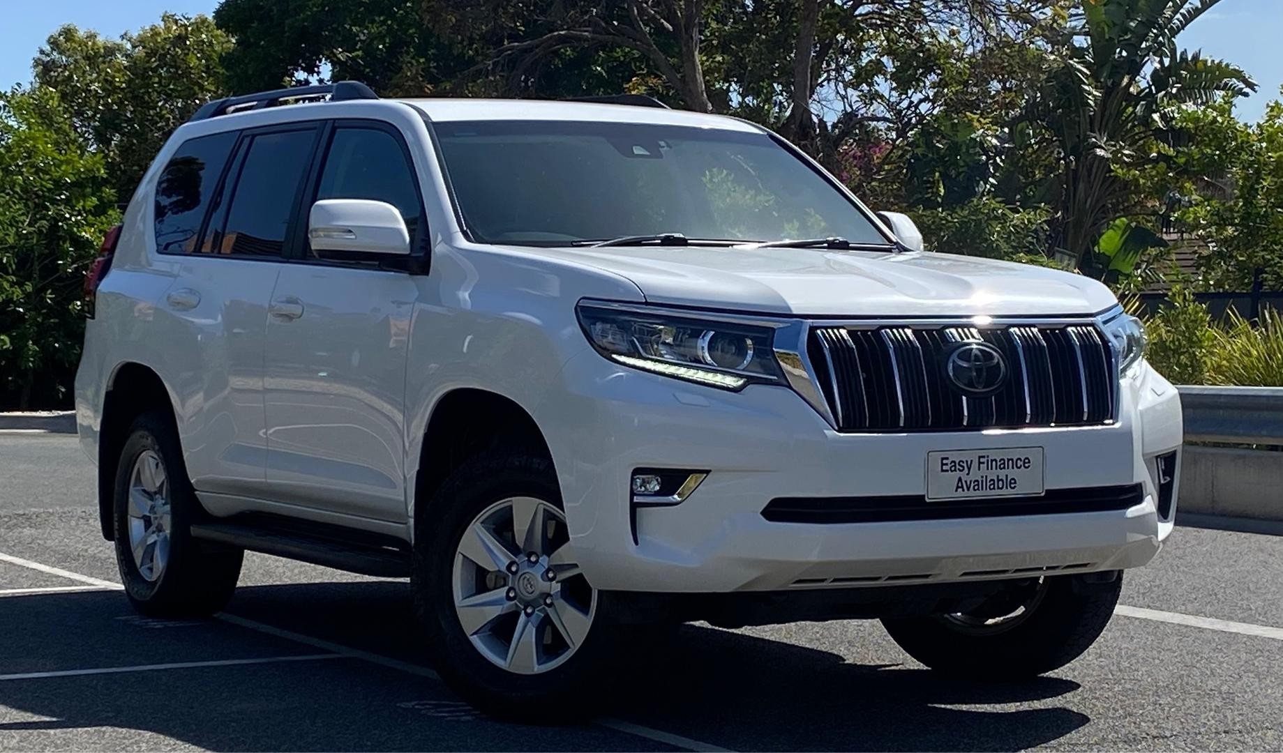 Toyota Landcruiser Prado image 1