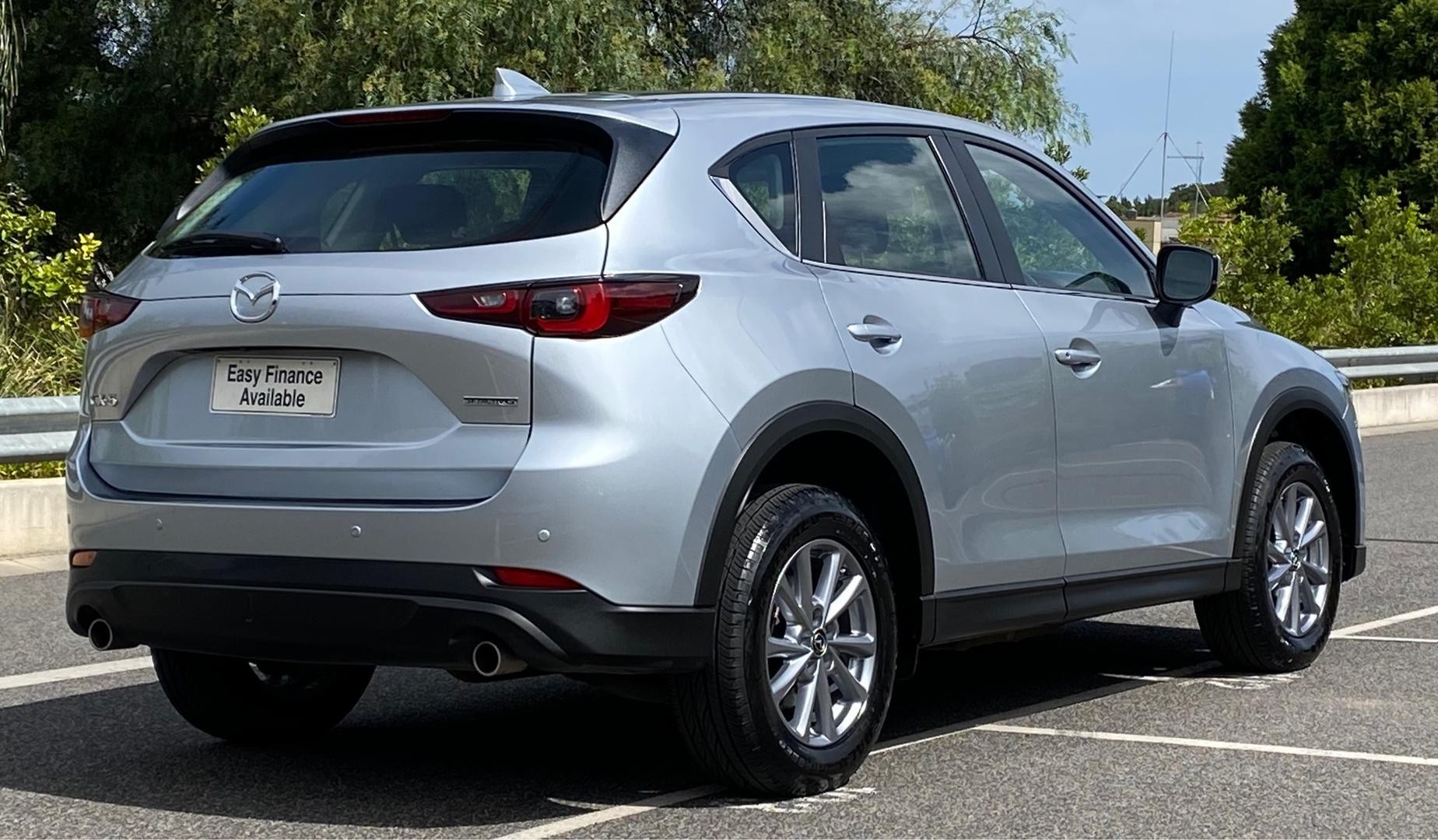 Mazda Cx-5 image 4