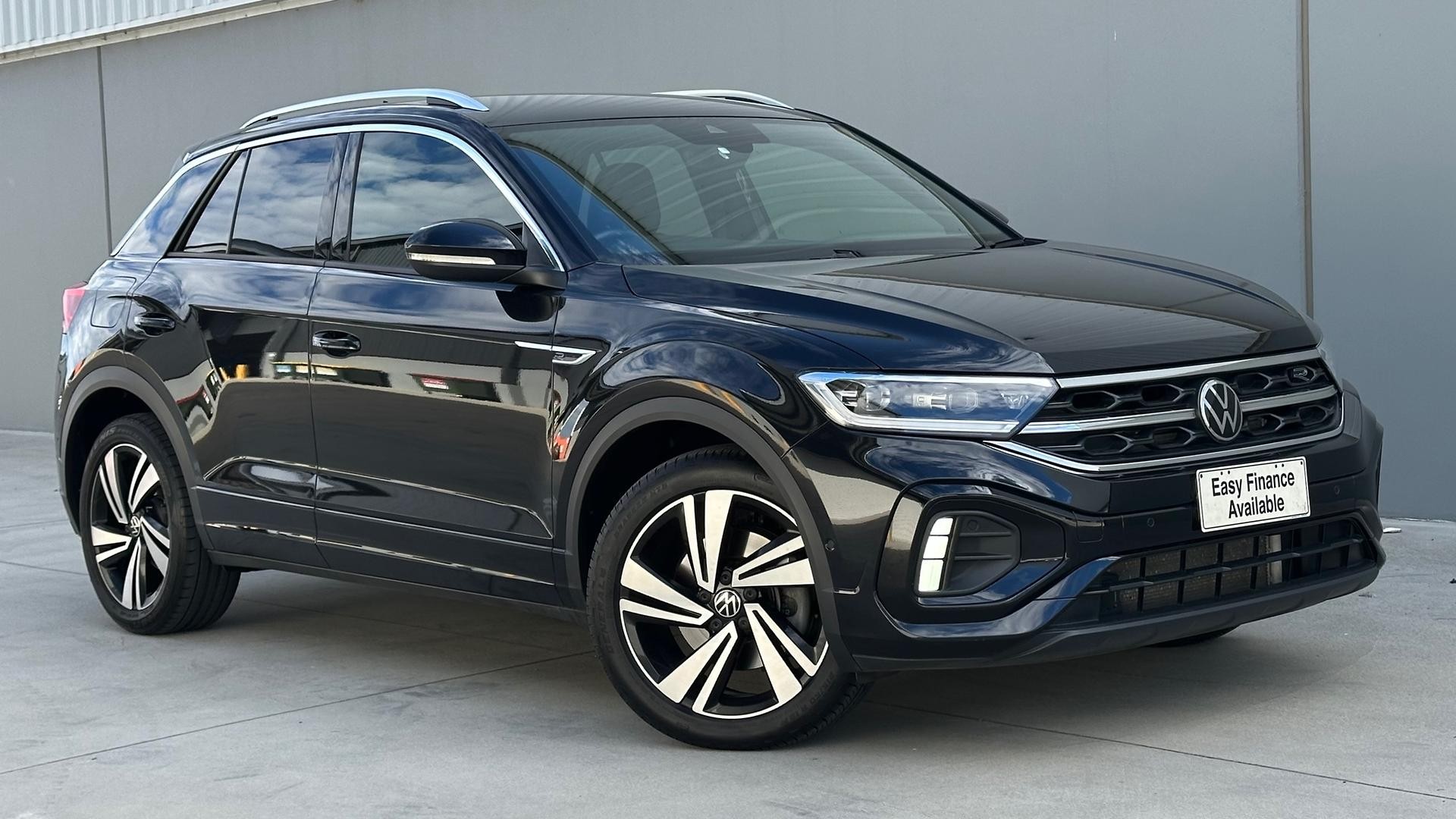 Volkswagen T-roc image 1