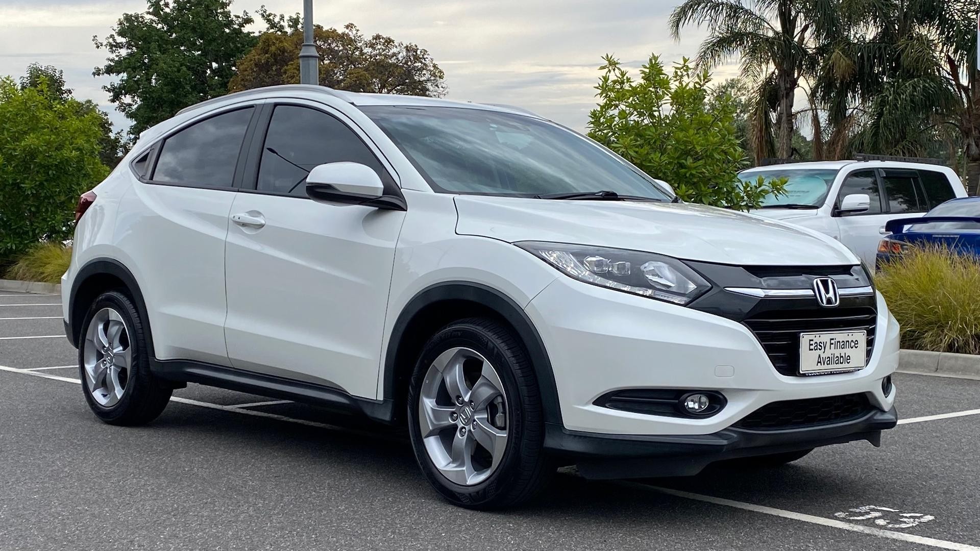 Honda Hr-v image 2