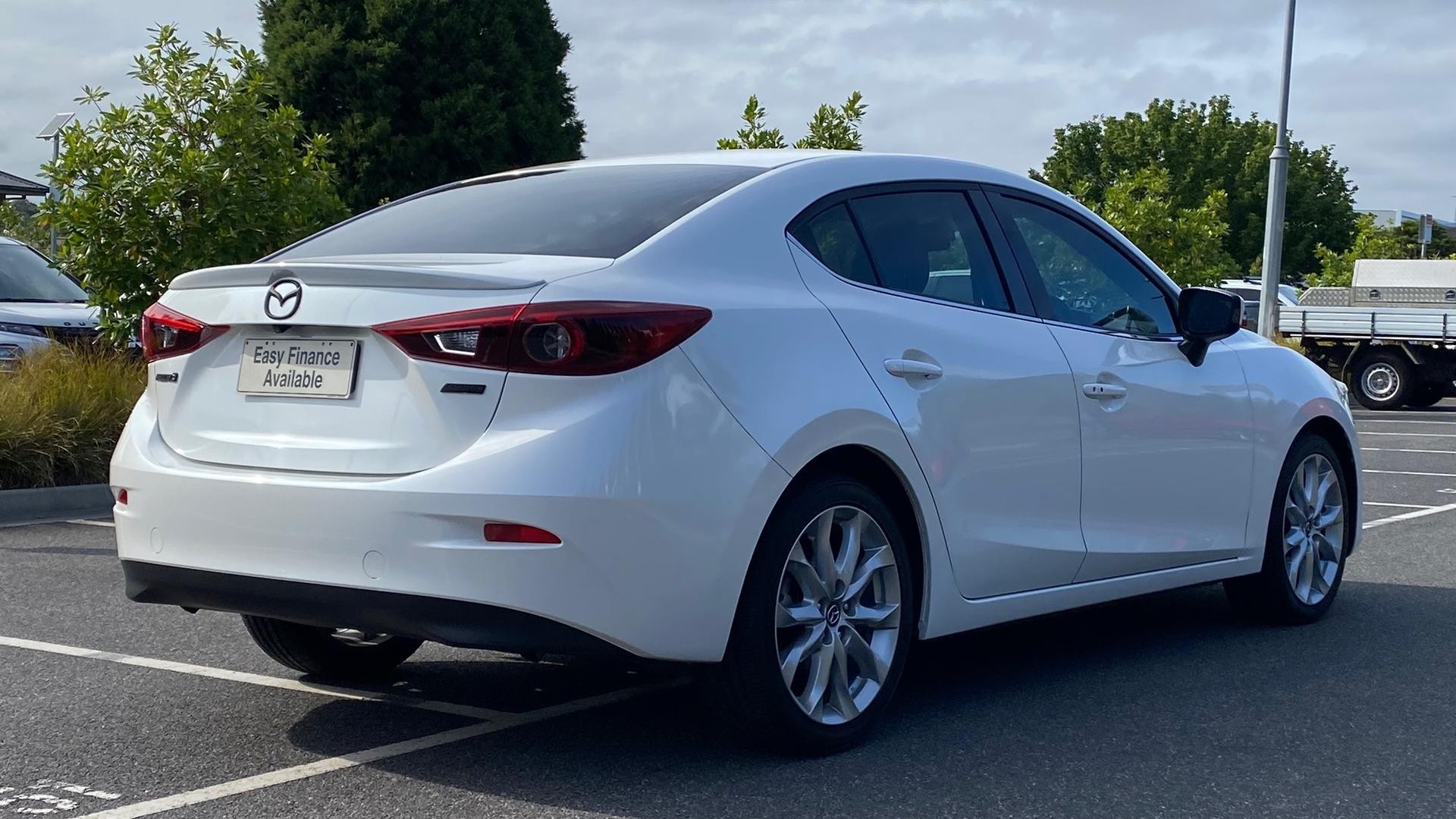 Mazda 3 image 4