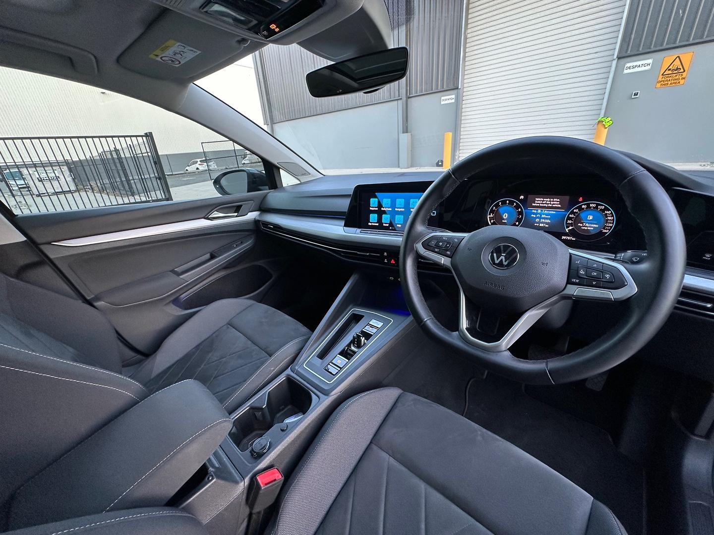 Volkswagen Golf image 3