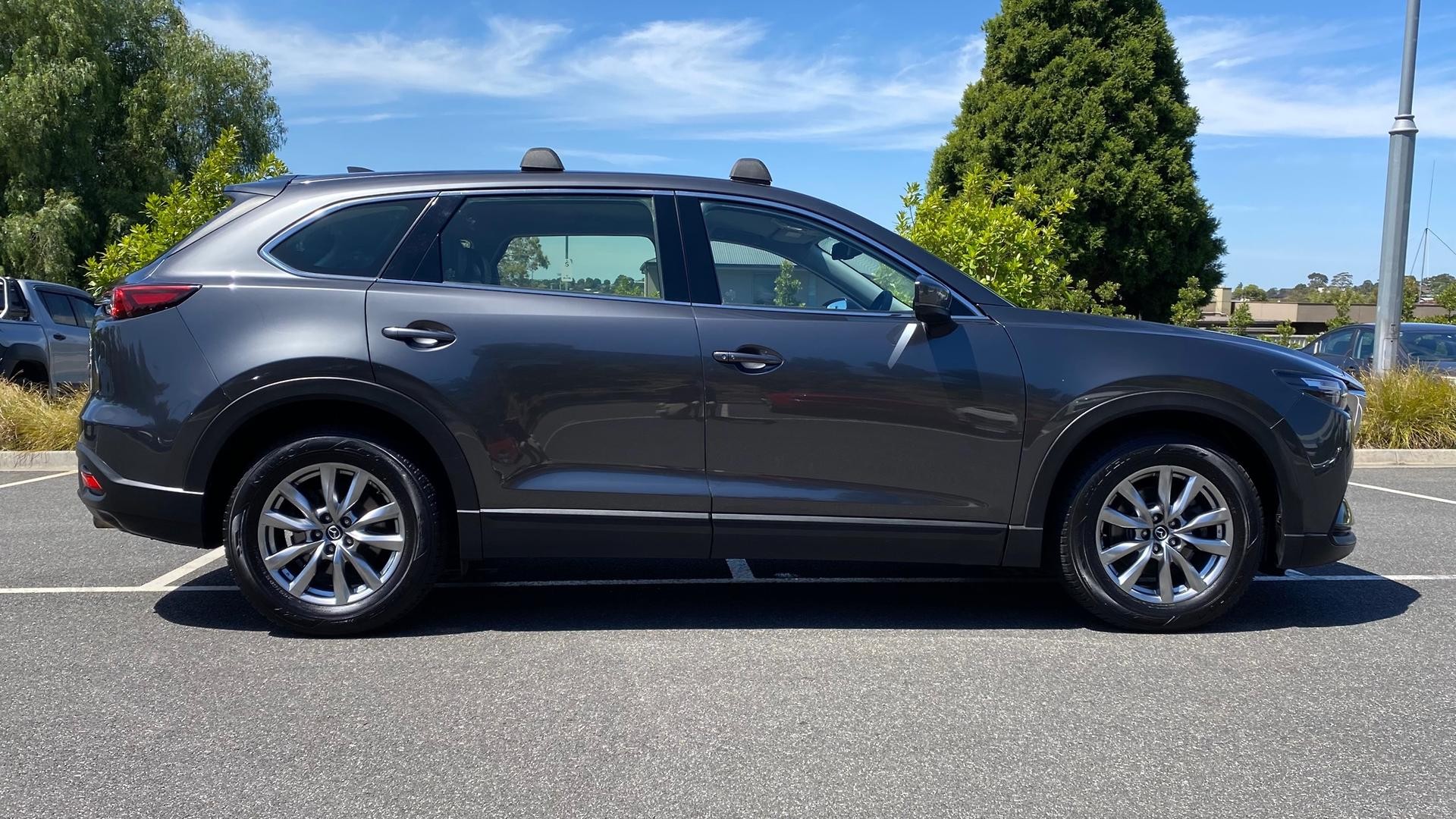 Mazda Cx-9 image 3