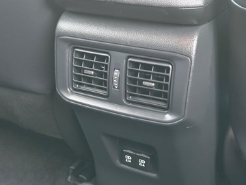 https://dvg-vehicle-assets.s3.amazonaws.com/V005102/b0fuy1ydodnbfxvg9qk5gagjt.jpg