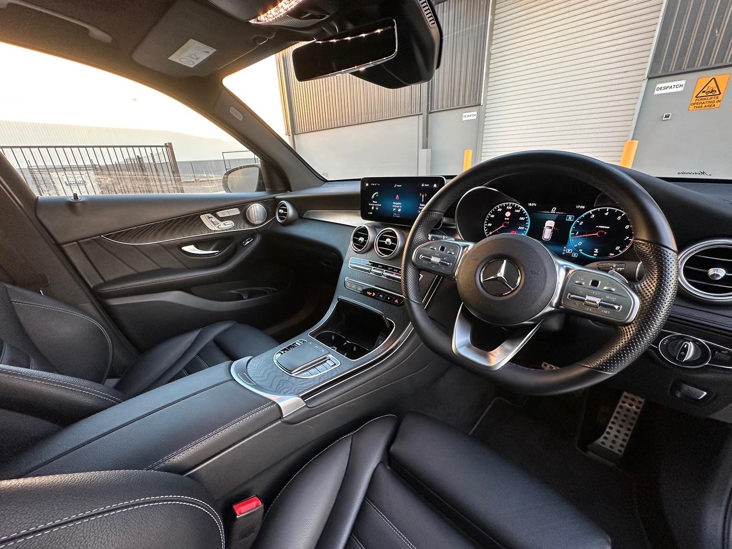 Mercedes Benz Glc-class image 3