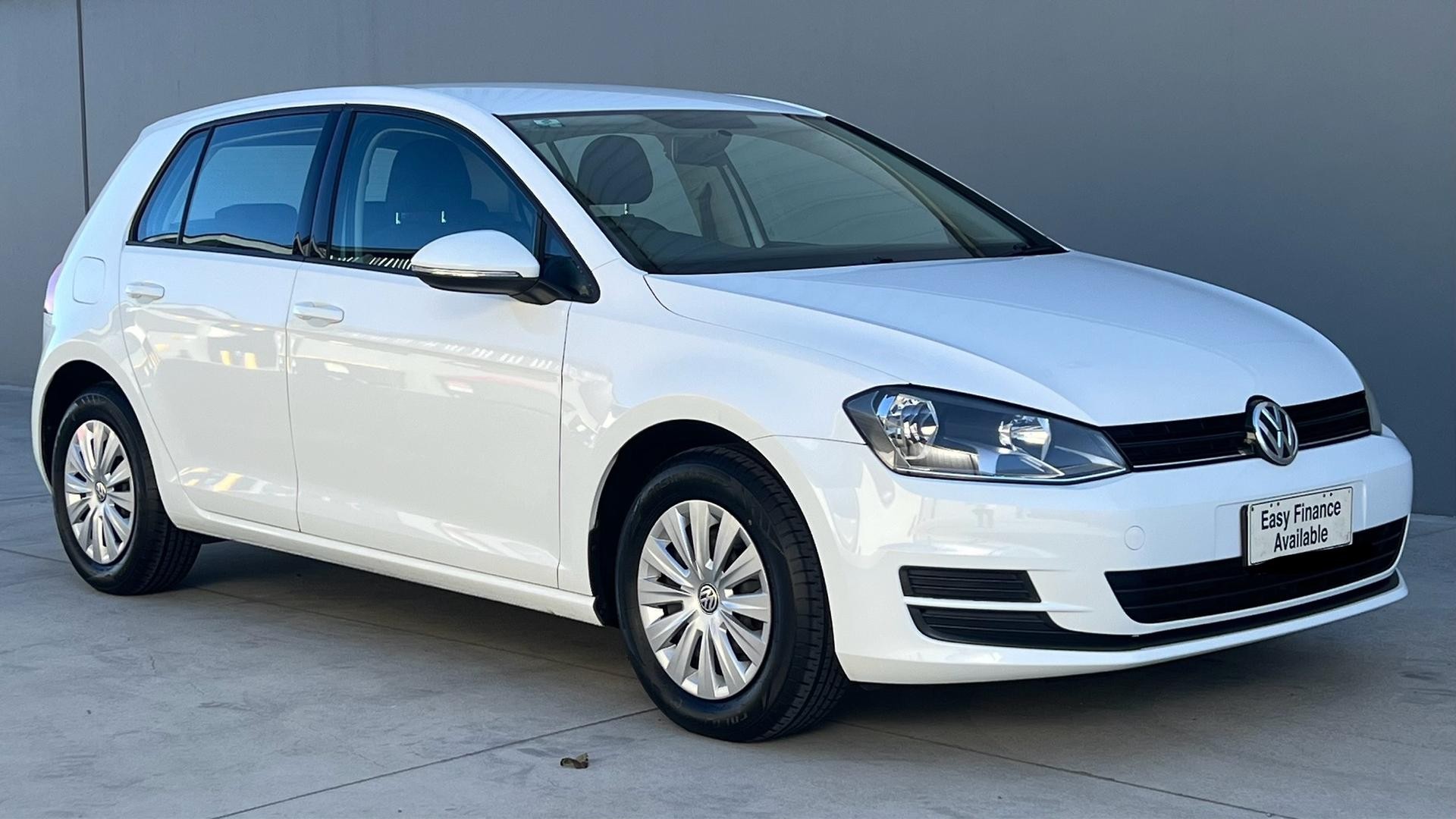 Volkswagen Golf image 2