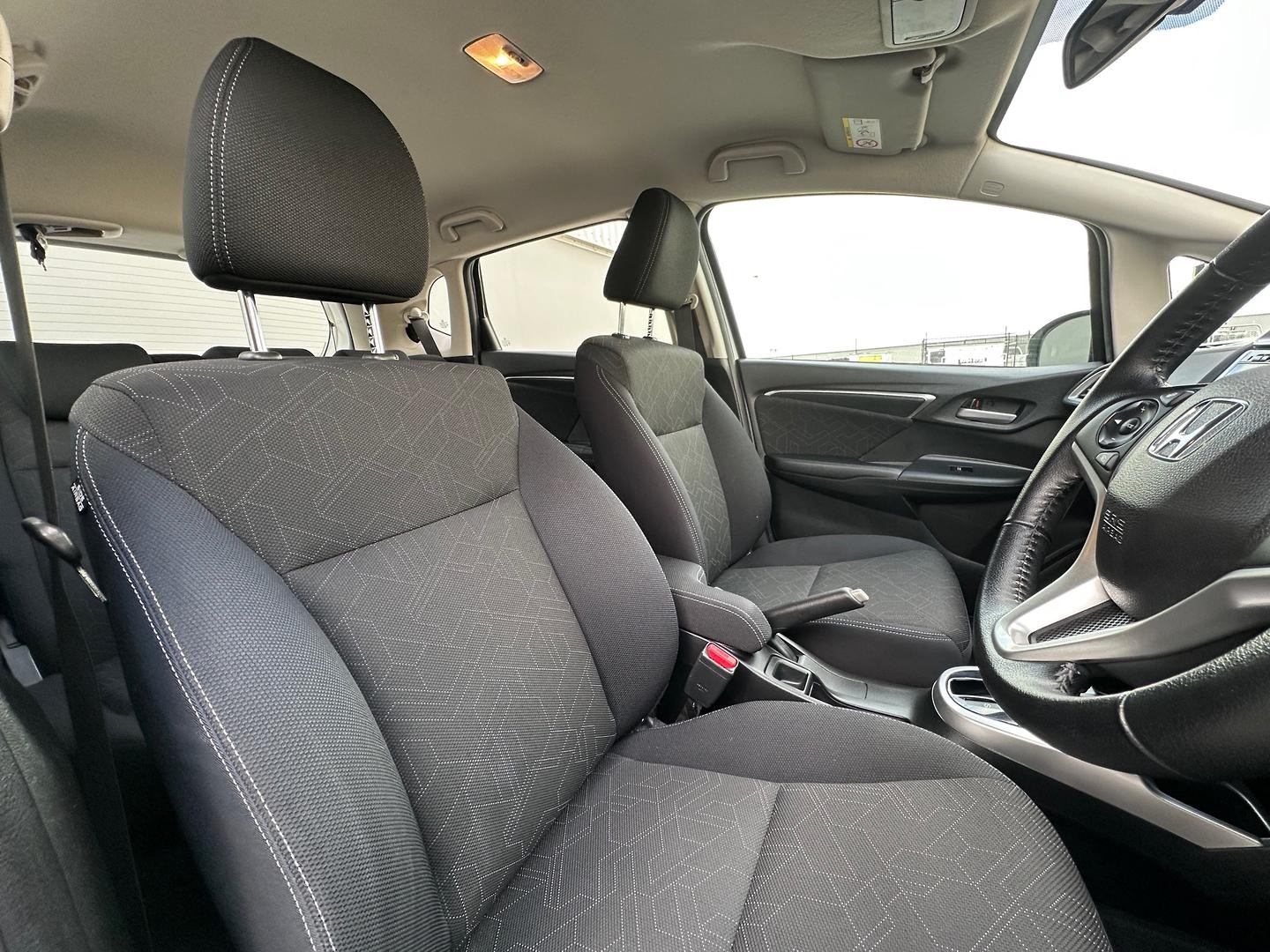 Honda Jazz image 4