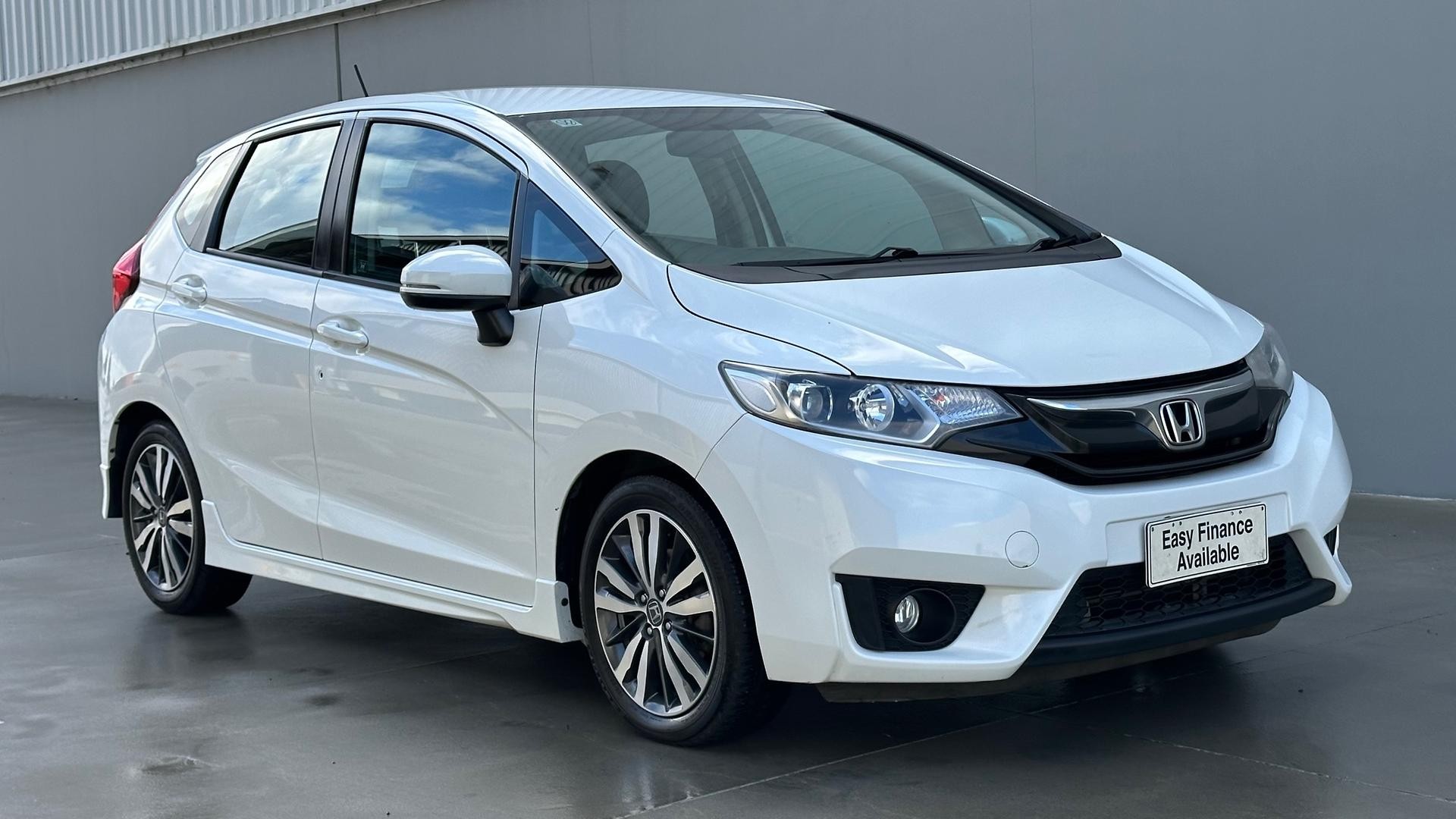 Honda Jazz image 2
