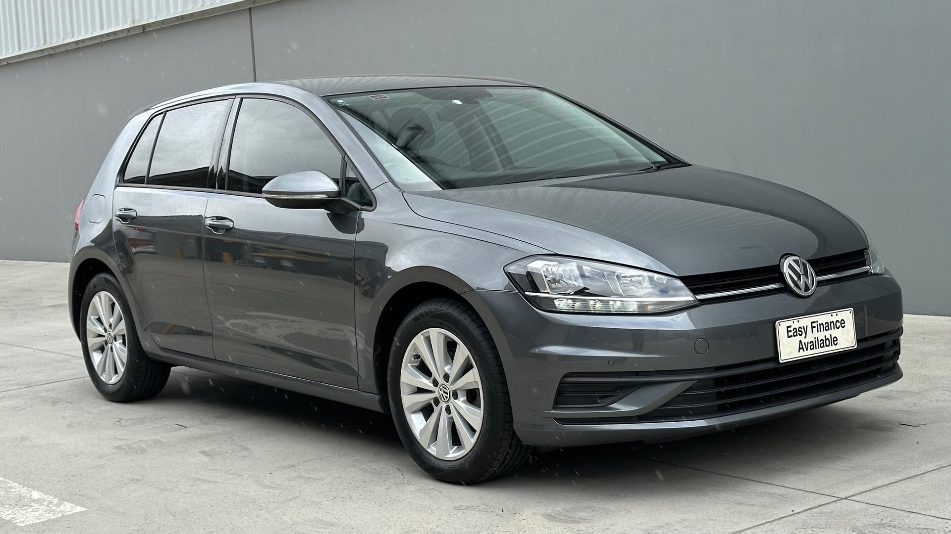 Volkswagen Golf image 2