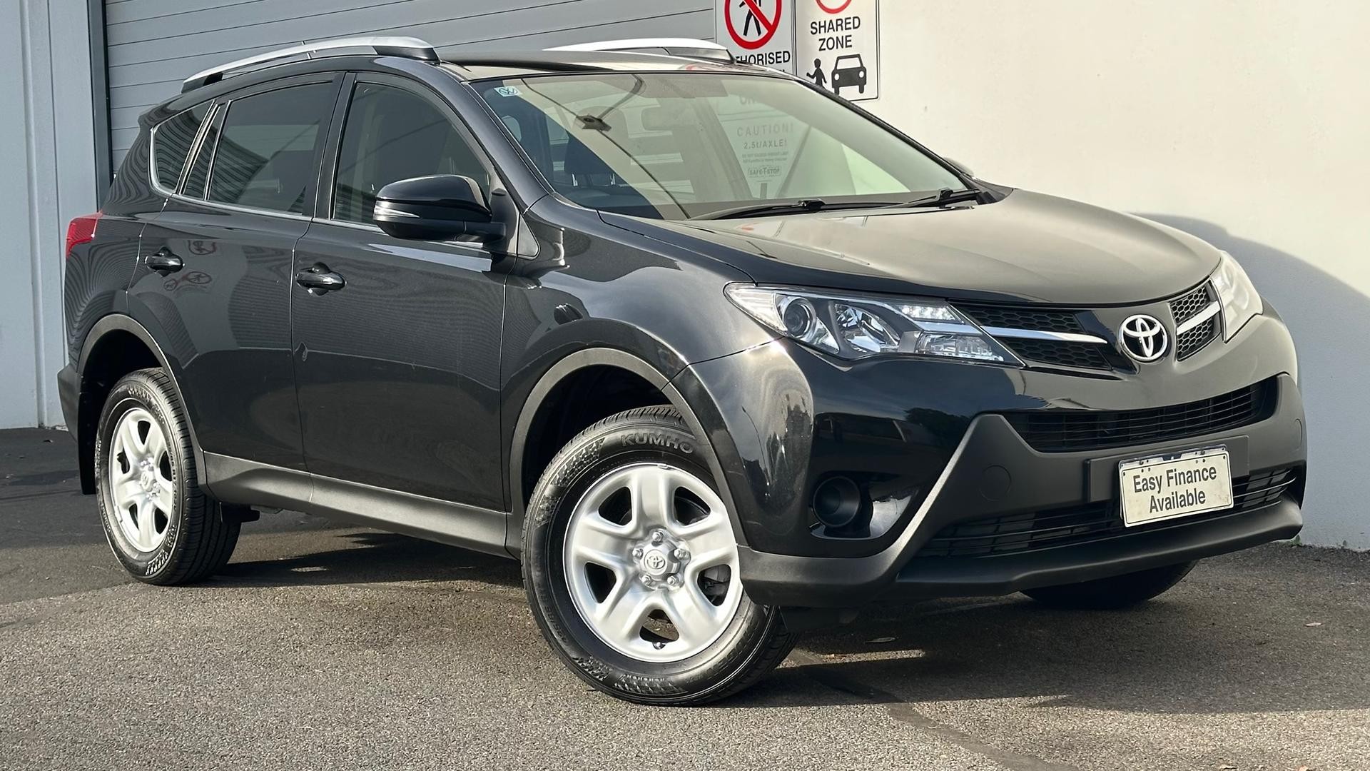 Toyota Rav4 image 1