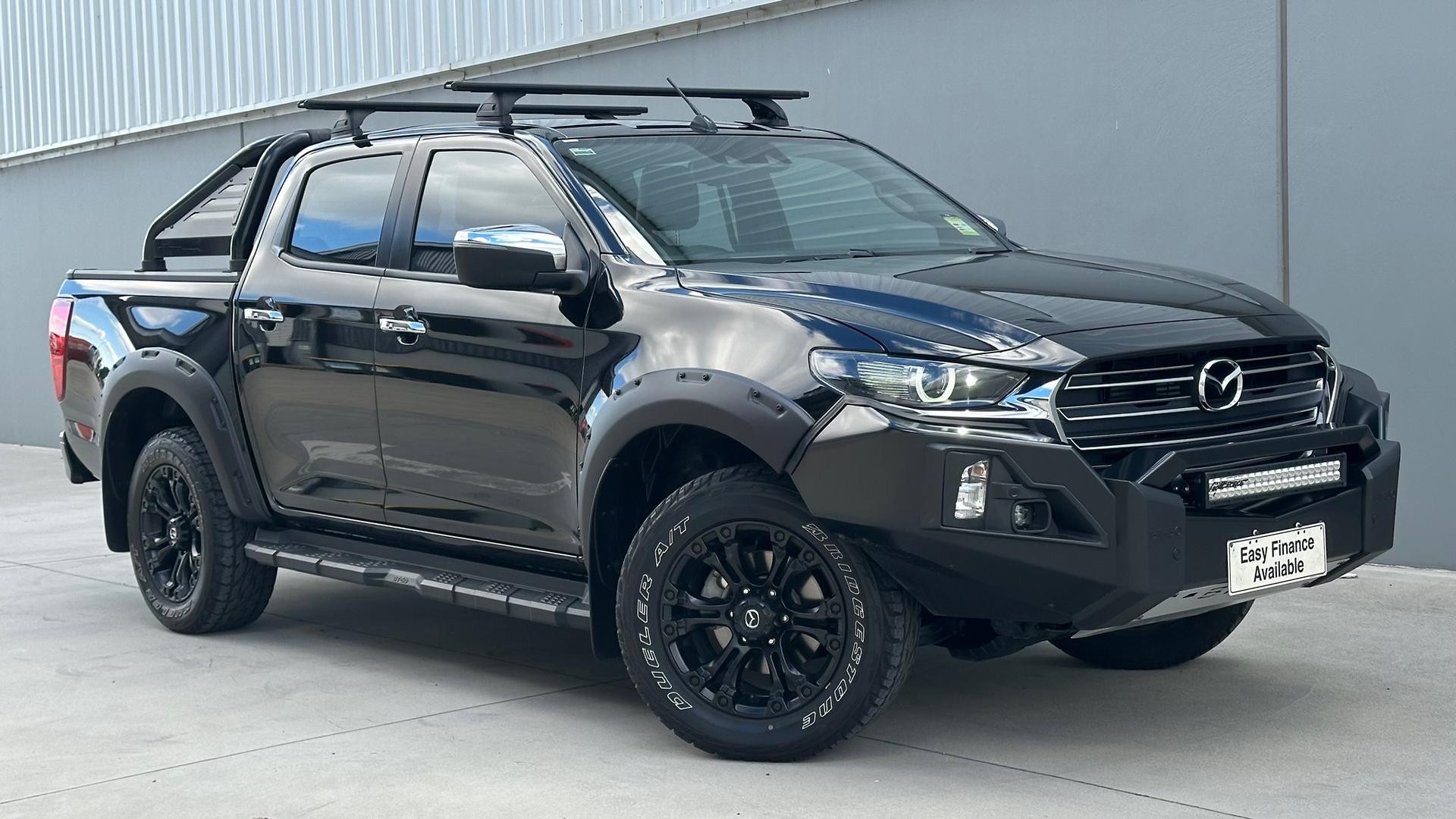 Mazda Bt-50 image 1