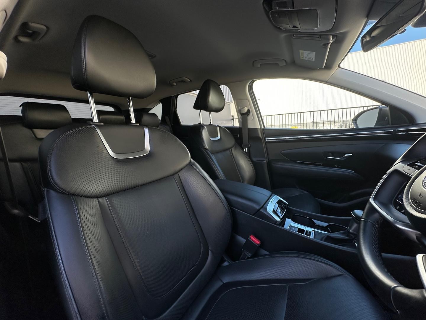 Hyundai Tucson image 4