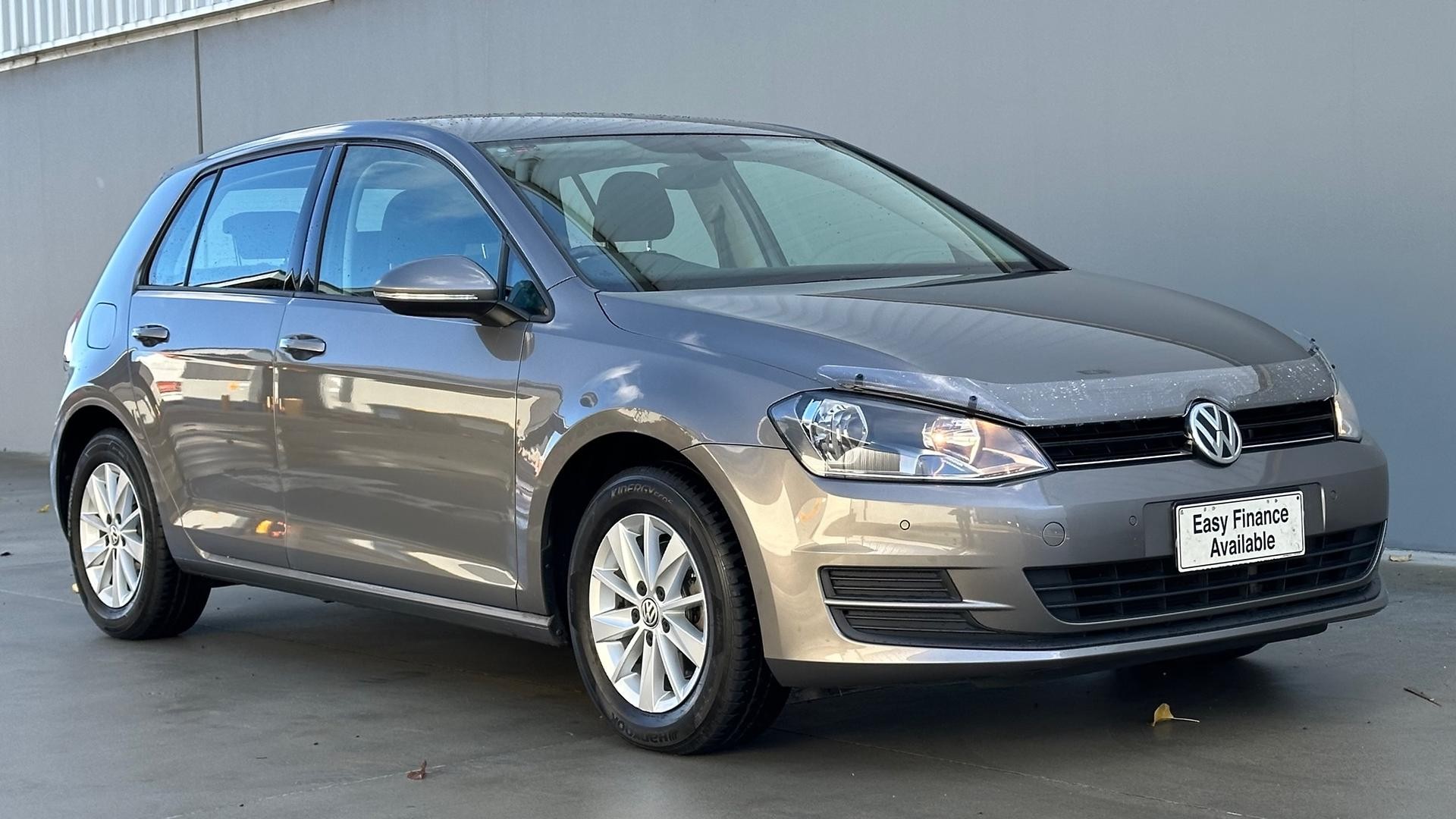Volkswagen Golf image 2