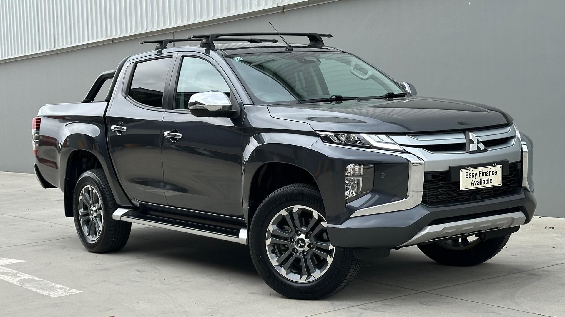 Mitsubishi Triton image 1