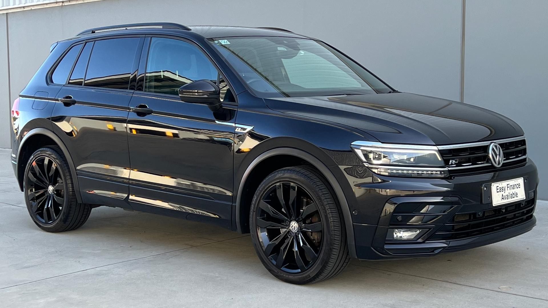 Volkswagen Tiguan image 2