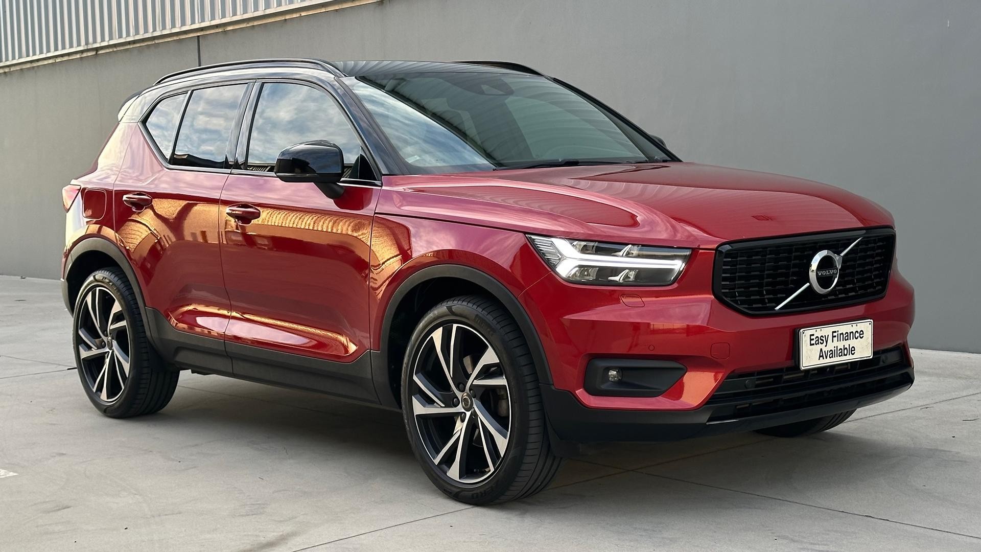 Volvo Xc40 image 2