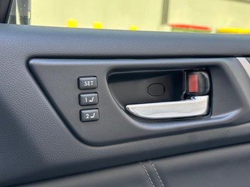 https://dvg-vehicle-assets.s3.amazonaws.com/V005181/752dltdxfb0234isng3eogai9.jpg