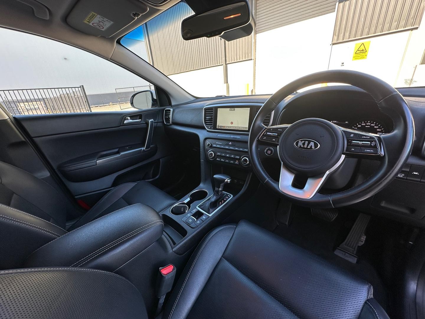 Kia Sportage image 3