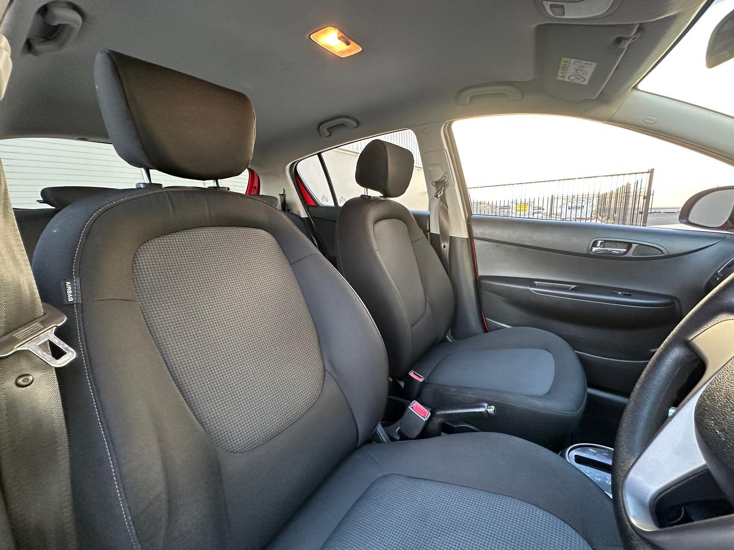 Hyundai I20 image 4