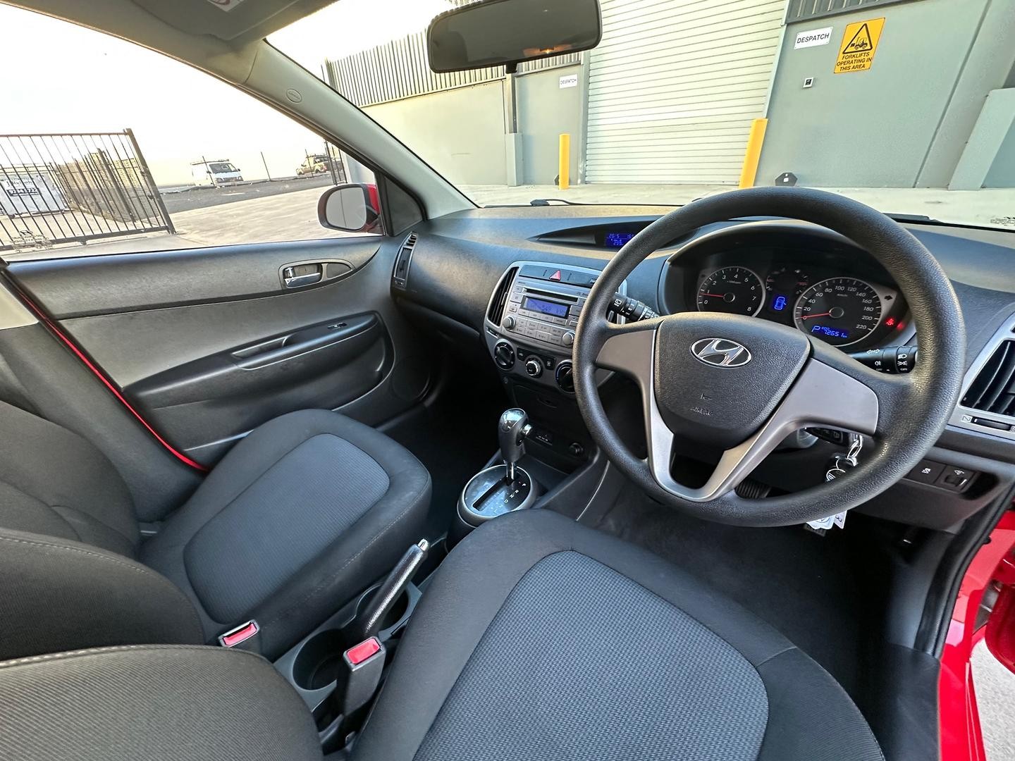 Hyundai I20 image 3