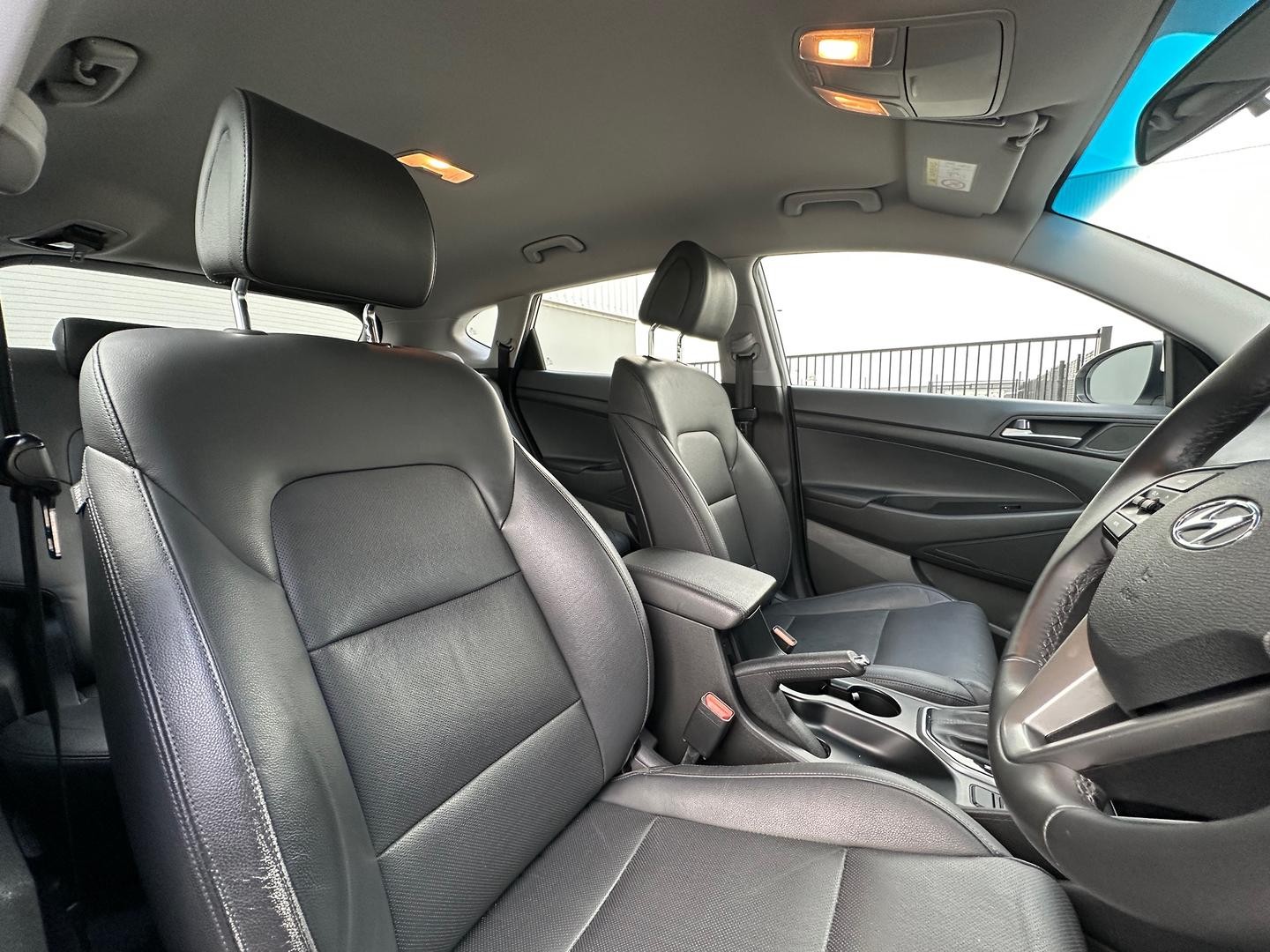Hyundai Tucson image 4