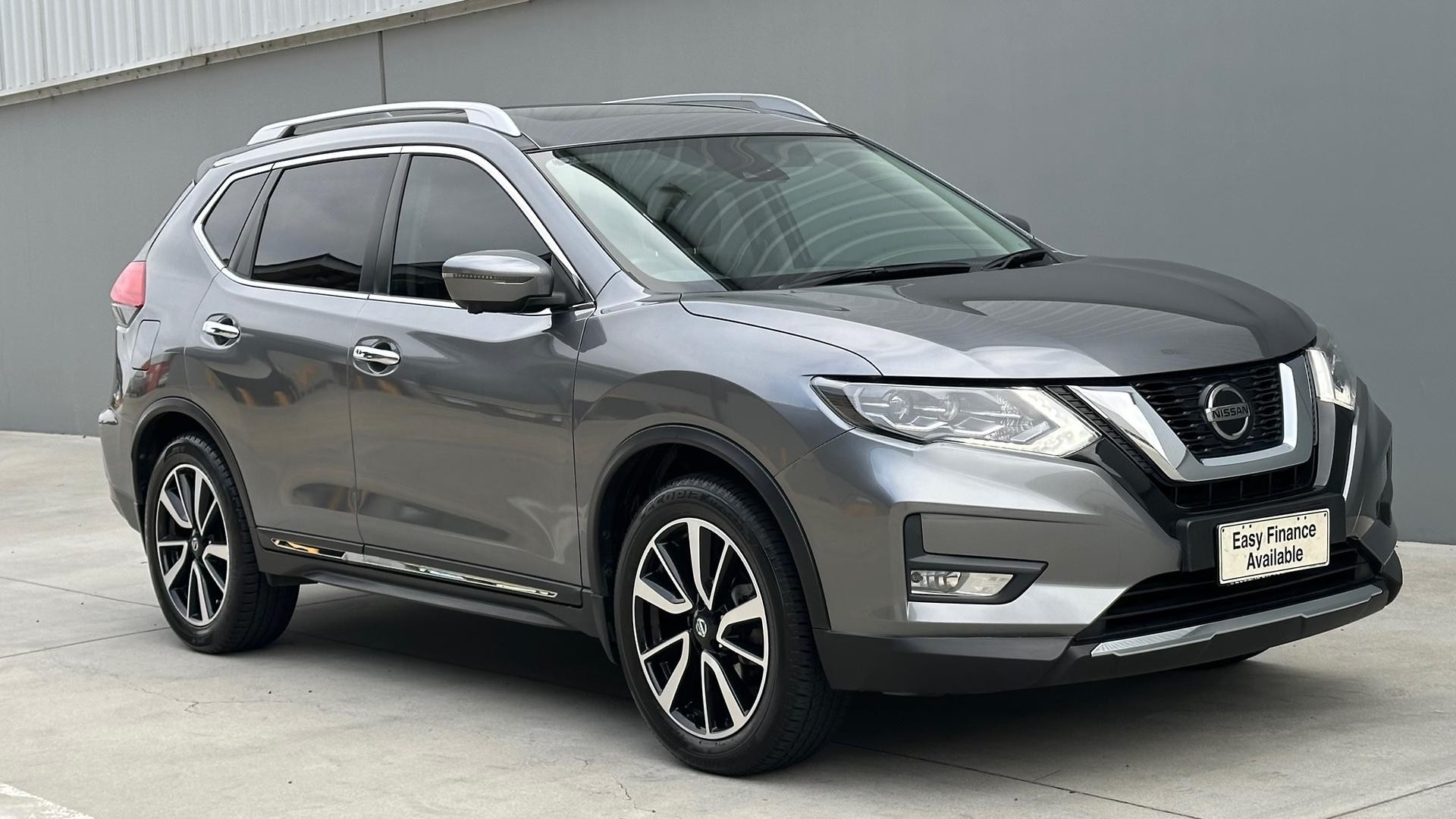 Nissan X-trail image 2