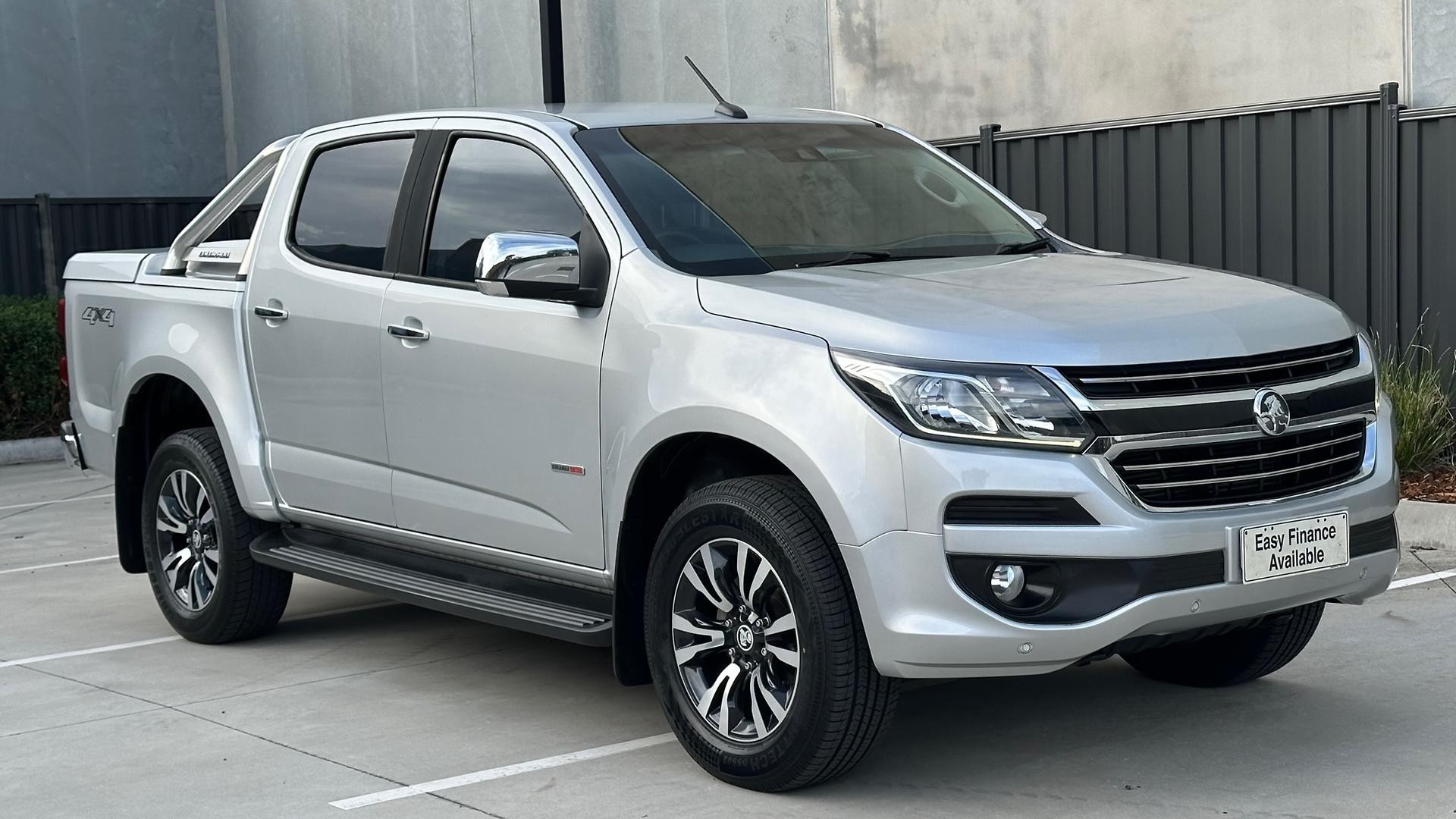 Holden Colorado image 2