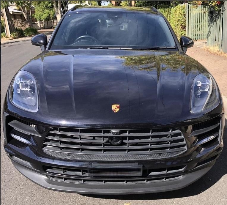 Porsche Macan image 1