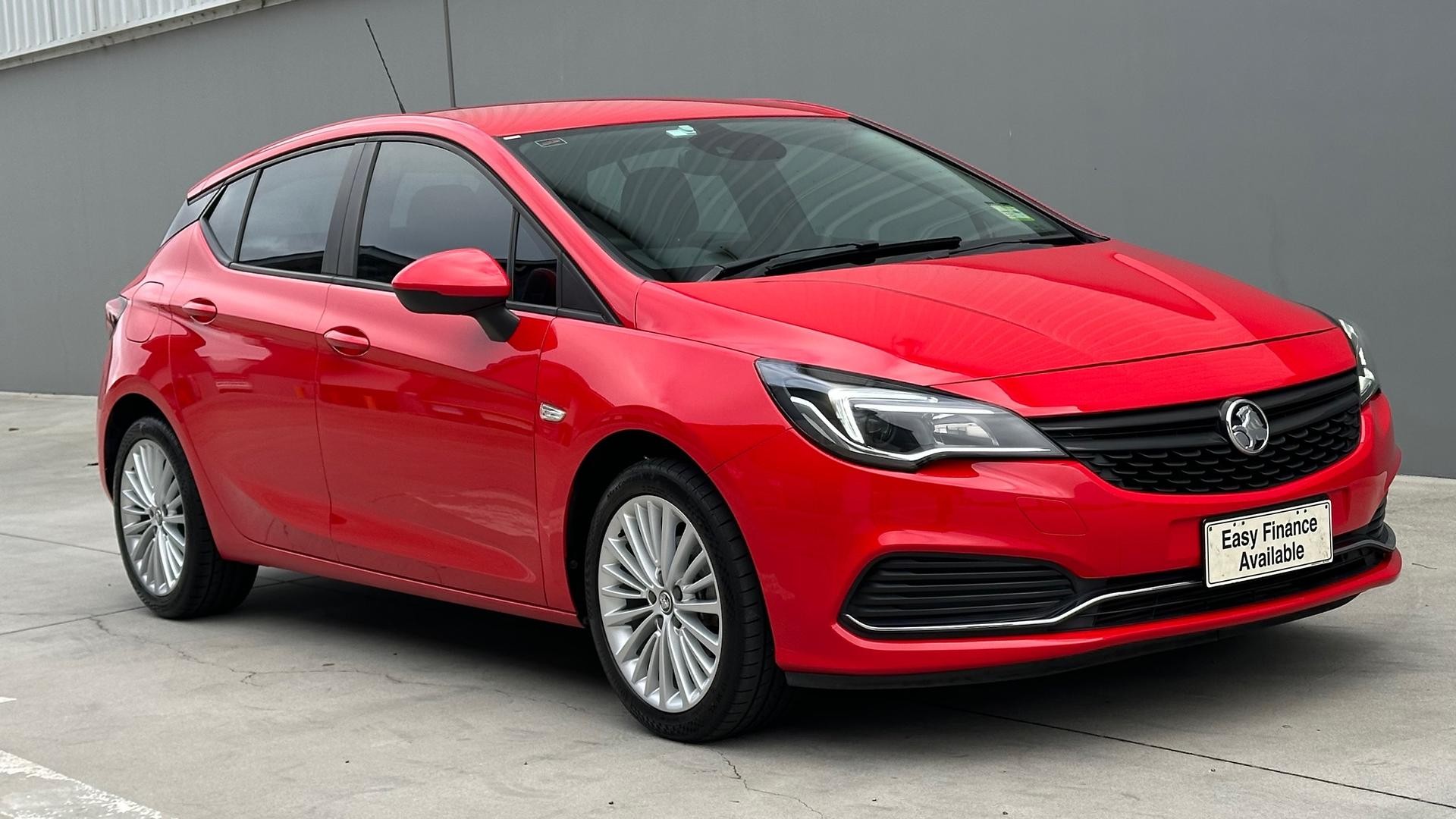 Holden Astra image 2