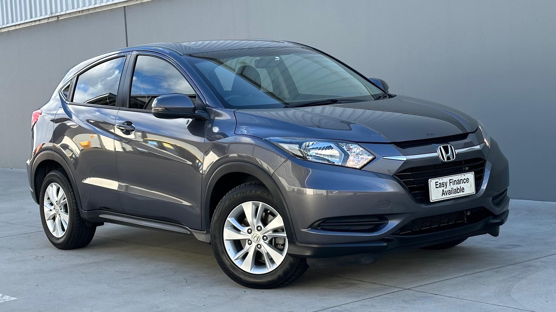 Honda Hr-v image 1