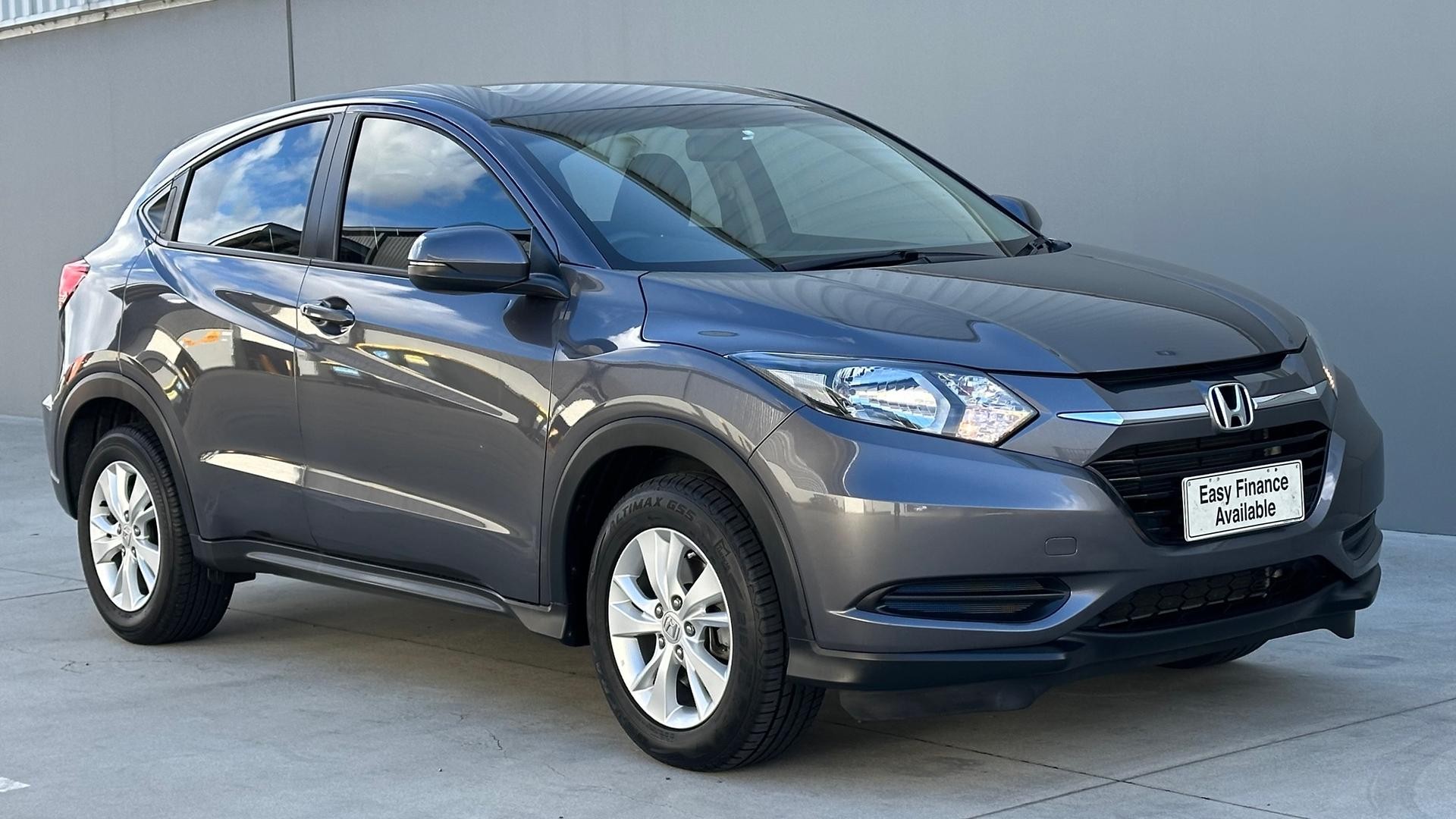 Honda Hr-v image 2