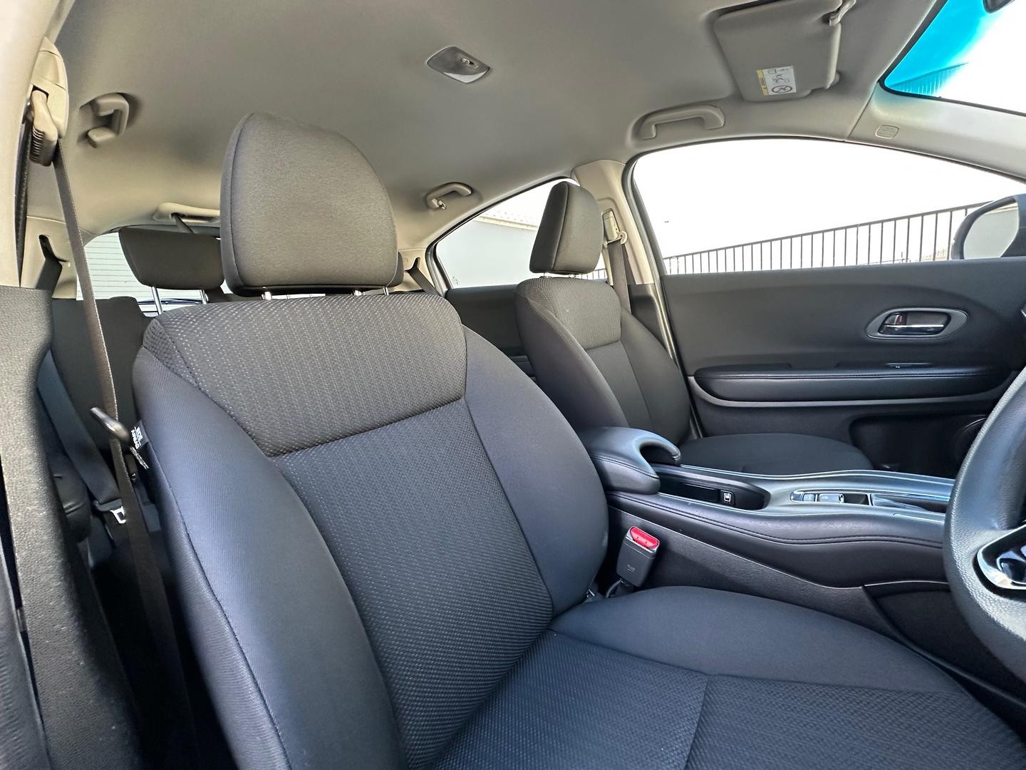 Honda Hr-v image 4