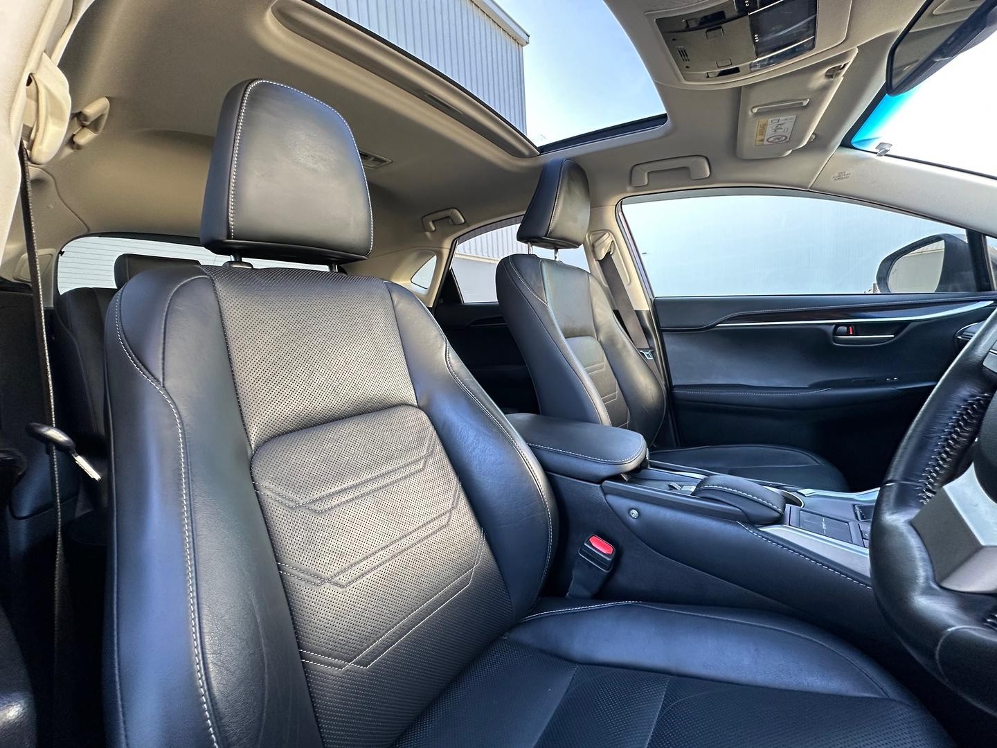 Lexus Nx image 4