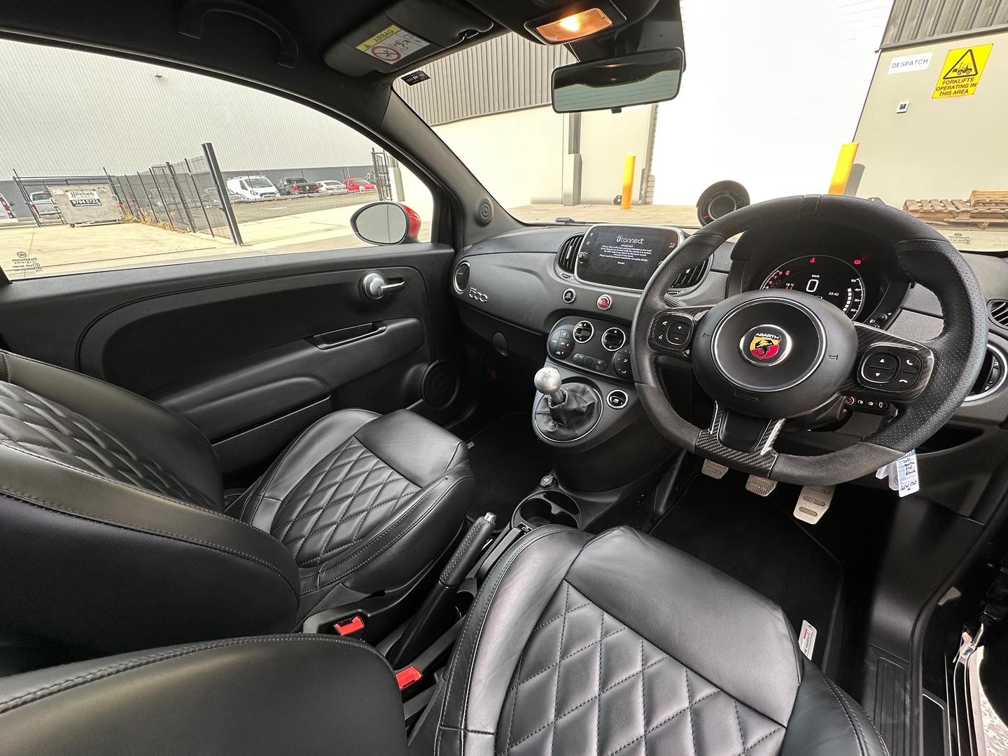 Abarth 595 image 3