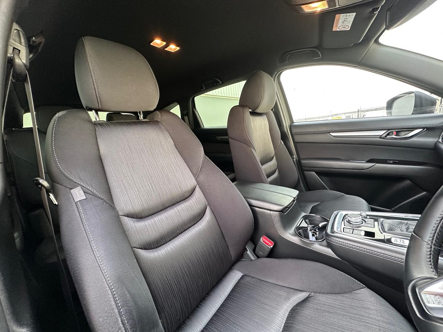 Mazda Cx-8 image 4