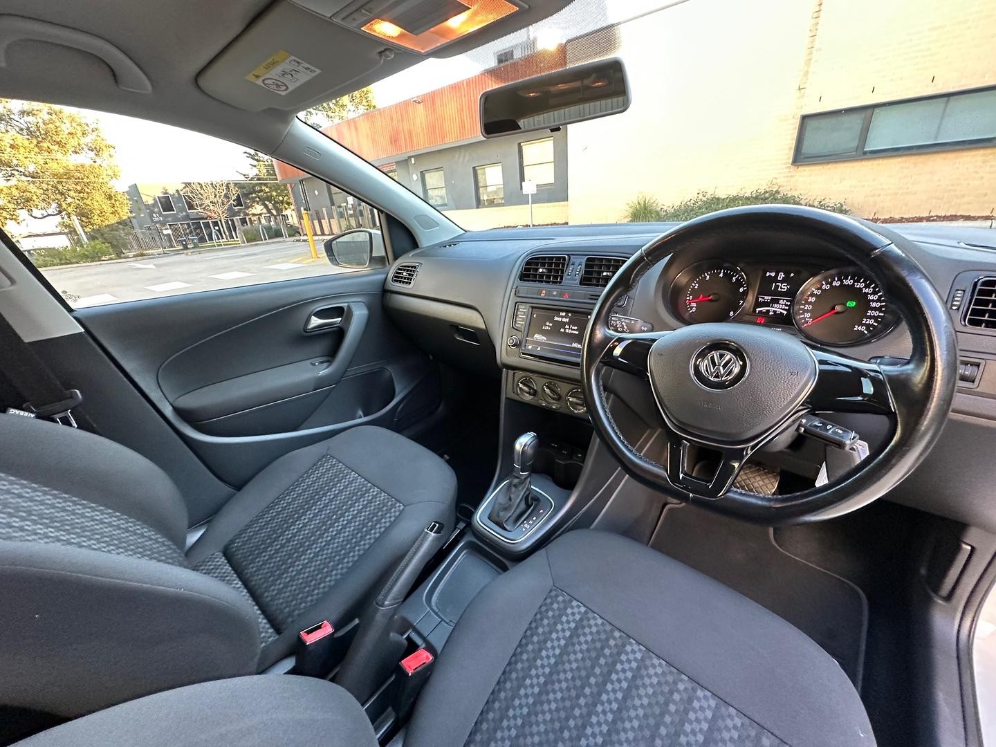Volkswagen Polo image 3