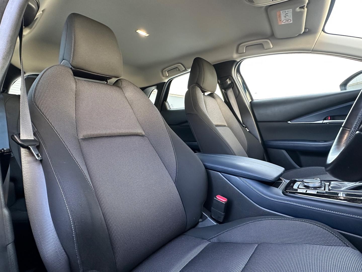 Mazda Cx-30 image 4